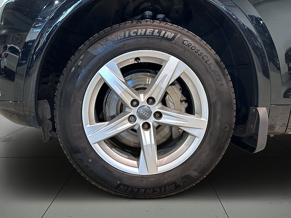Audi Q5 14 of 23