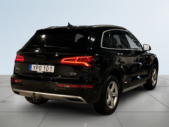 Audi Q5 6 of 23