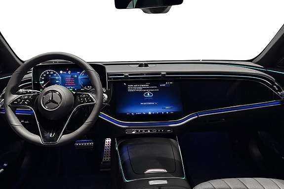 Mercedes-Benz E300 de 8 of 19