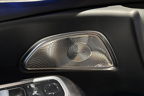 Mercedes-Benz E300 de 16 of 19