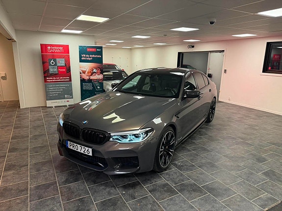 BMW M5 3 of 30