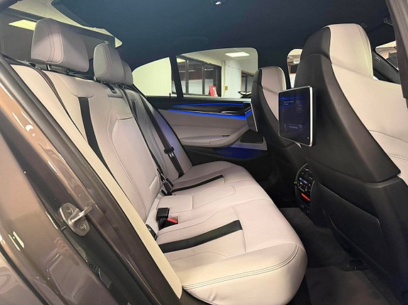BMW M5 20 of 30