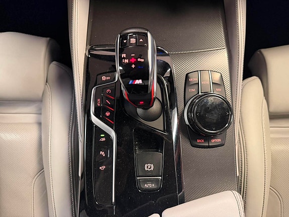 BMW M5 16 of 30