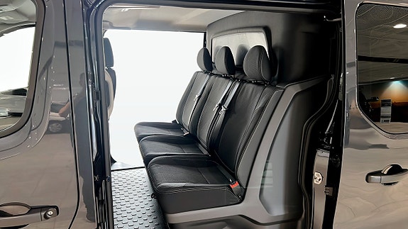 Renault Trafic 6 of 9