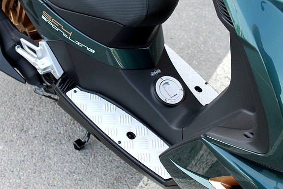 Peugeot SPEEDFIGHT 4 MOPED | MIDNIGHT GREEN | RÄNTEFRITT | KAMPANJ 12 of 15