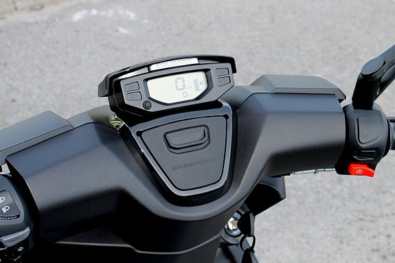 Peugeot SPEEDFIGHT 4 MOPED | MIDNIGHT GREEN | RÄNTEFRITT | KAMPANJ 8 of 15