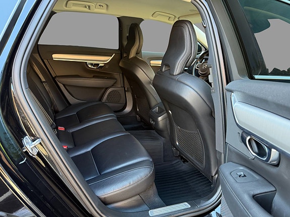 Volvo V90 8 of 20