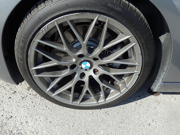 BMW 325i 5 of 5