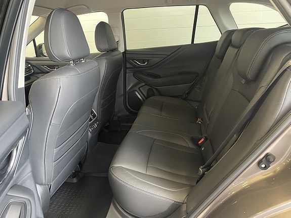 Subaru Outback 6 of 10