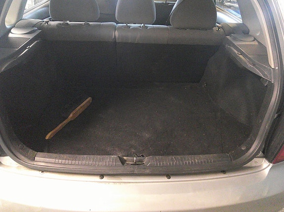Kia Cerato 8 of 9