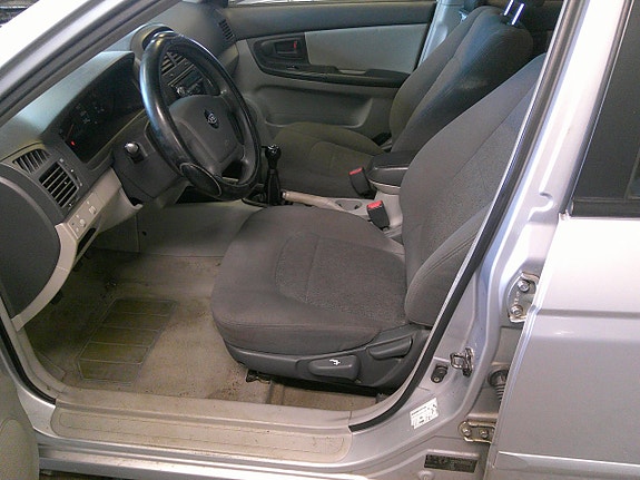 Kia Cerato 7 of 9
