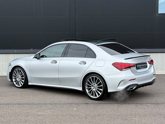 Mercedes-Benz A220 12 of 23