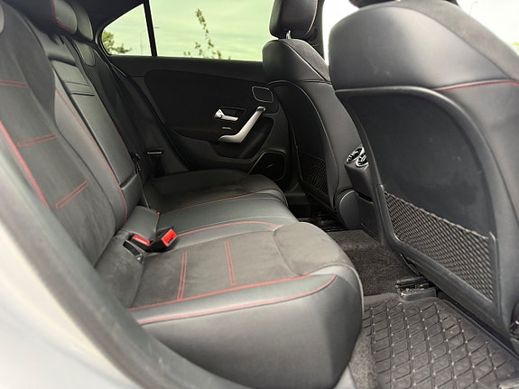 Mercedes-Benz A220 17 of 23