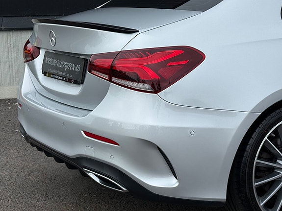 Mercedes-Benz A220 10 of 23