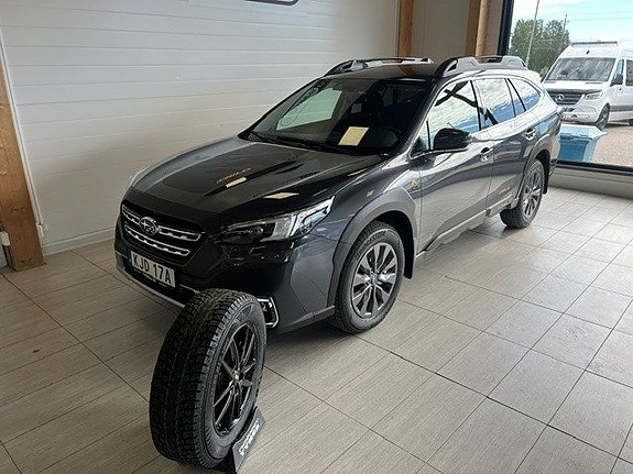 Subaru Outback 3 of 5