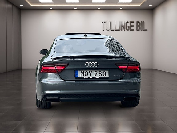 Audi A7 4 of 26
