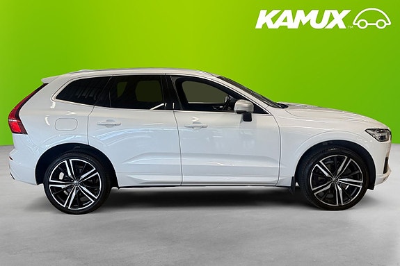 Volvo XC60 2 of 5