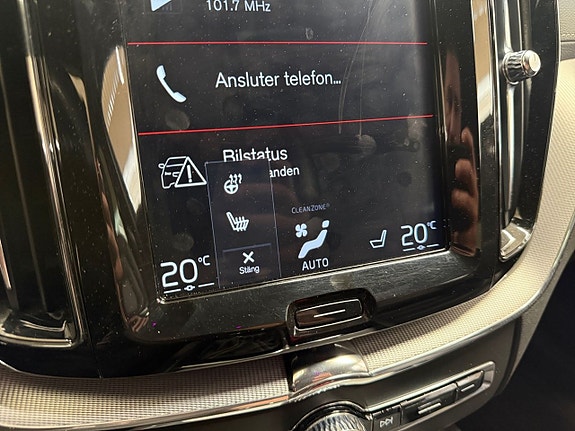 Volvo XC60 20 of 25