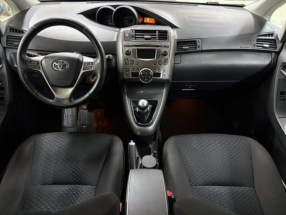 Toyota Verso 5 of 5