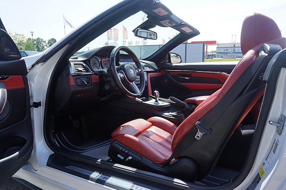 BMW M4 16 of 25