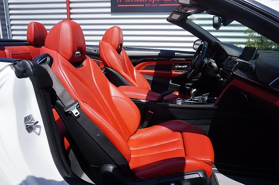 BMW M4 20 of 25