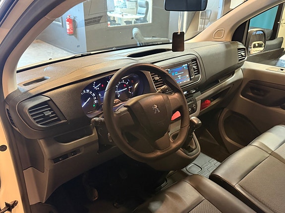Peugeot Expert 9 of 18