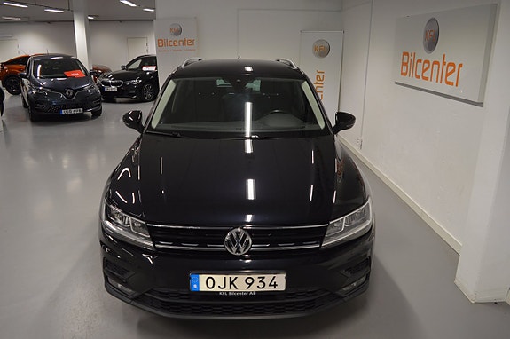 Volkswagen Tiguan 11 of 30