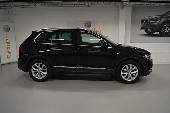 Volkswagen Tiguan 5 of 5