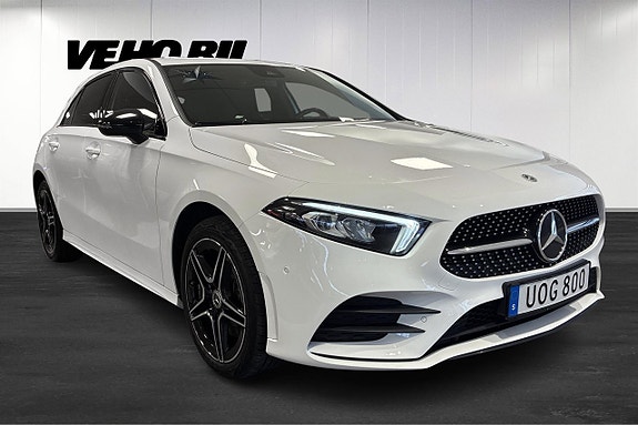 Mercedes-Benz A250 e 2 of 5