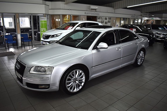 Audi A8 18 of 18