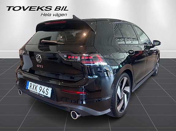 Volkswagen Golf VIII 5 of 22