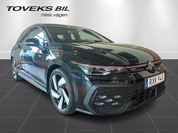 Volkswagen Golf VIII 7 of 22