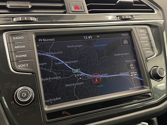 Volkswagen Tiguan 14 of 20