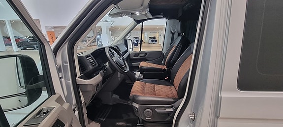 Volkswagen Crafter 8 of 12