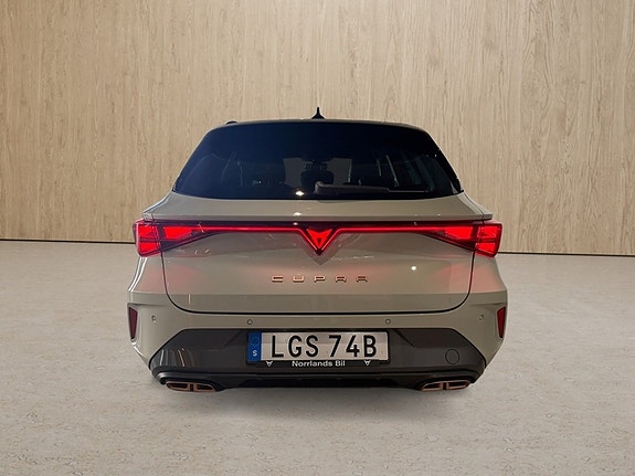 Cupra Leon 9 of 10