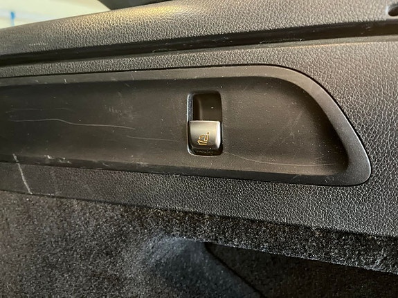 Mercedes-Benz GLC250 d 14 of 28