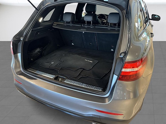 Mercedes-Benz GLC250 d 12 of 28