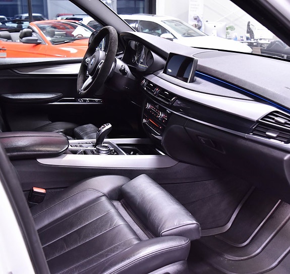 BMW X5 21 of 26