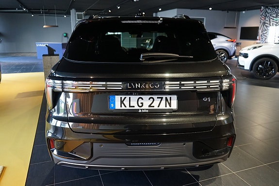 Lynk & Co 01 8 of 9