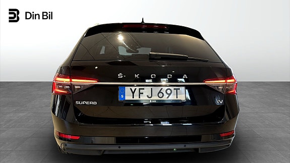 Skoda Superb 5 of 5