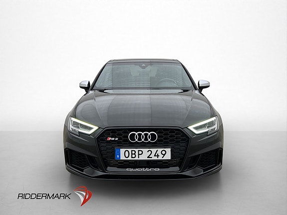 Audi RS3 2 of 5