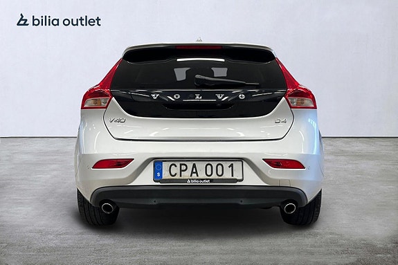 Volvo V40 5 of 21