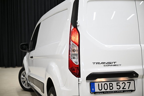 Ford Transit Connect 10 of 25