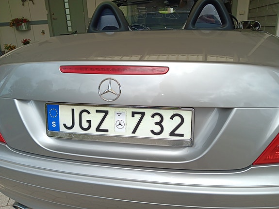 Mercedes-Benz SLK200 5 of 5