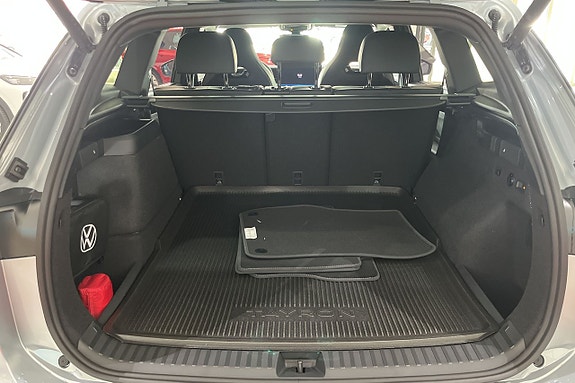 Volkswagen Tayron 8 of 17