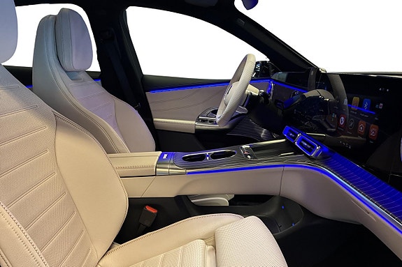 Mercedes-Benz GLC400 17 of 26