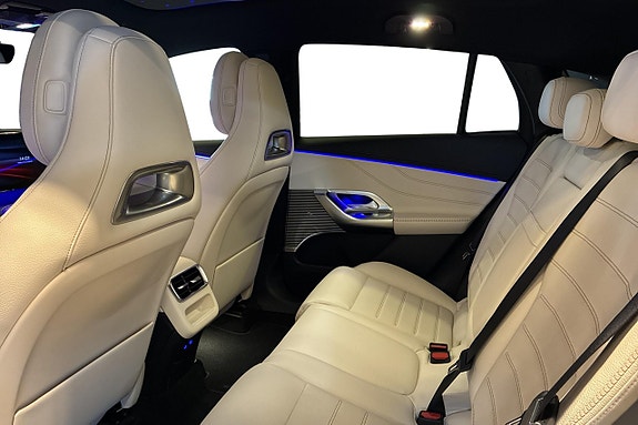 Mercedes-Benz GLC400 15 of 26