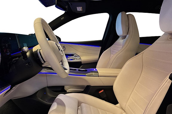 Mercedes-Benz GLC400 13 of 26
