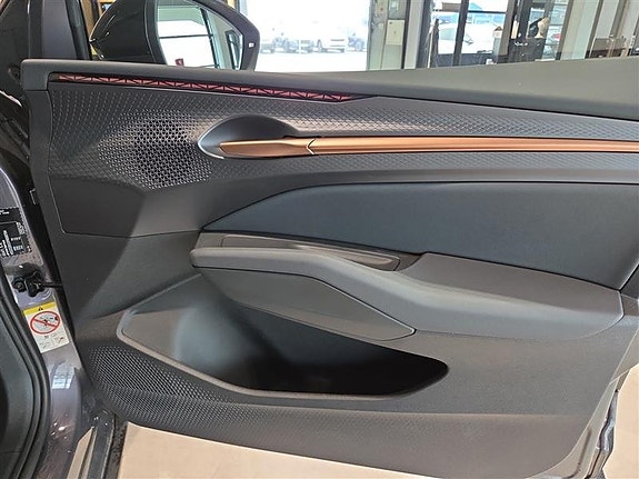 Cupra Raval 15 of 19