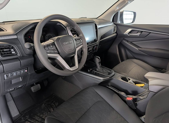 Isuzu D-max 2 of 3